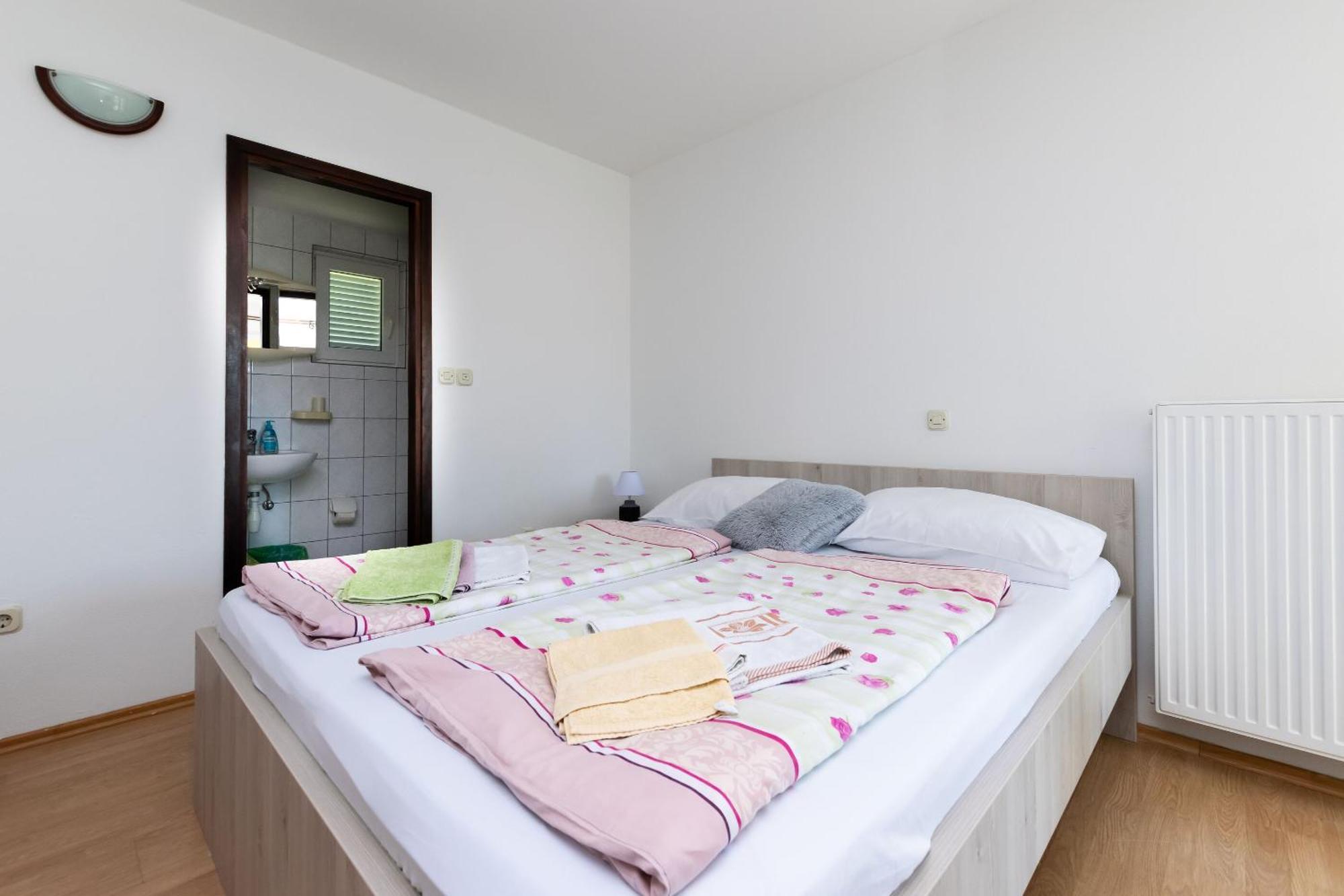 Apartments Boza Lopar Extérieur photo