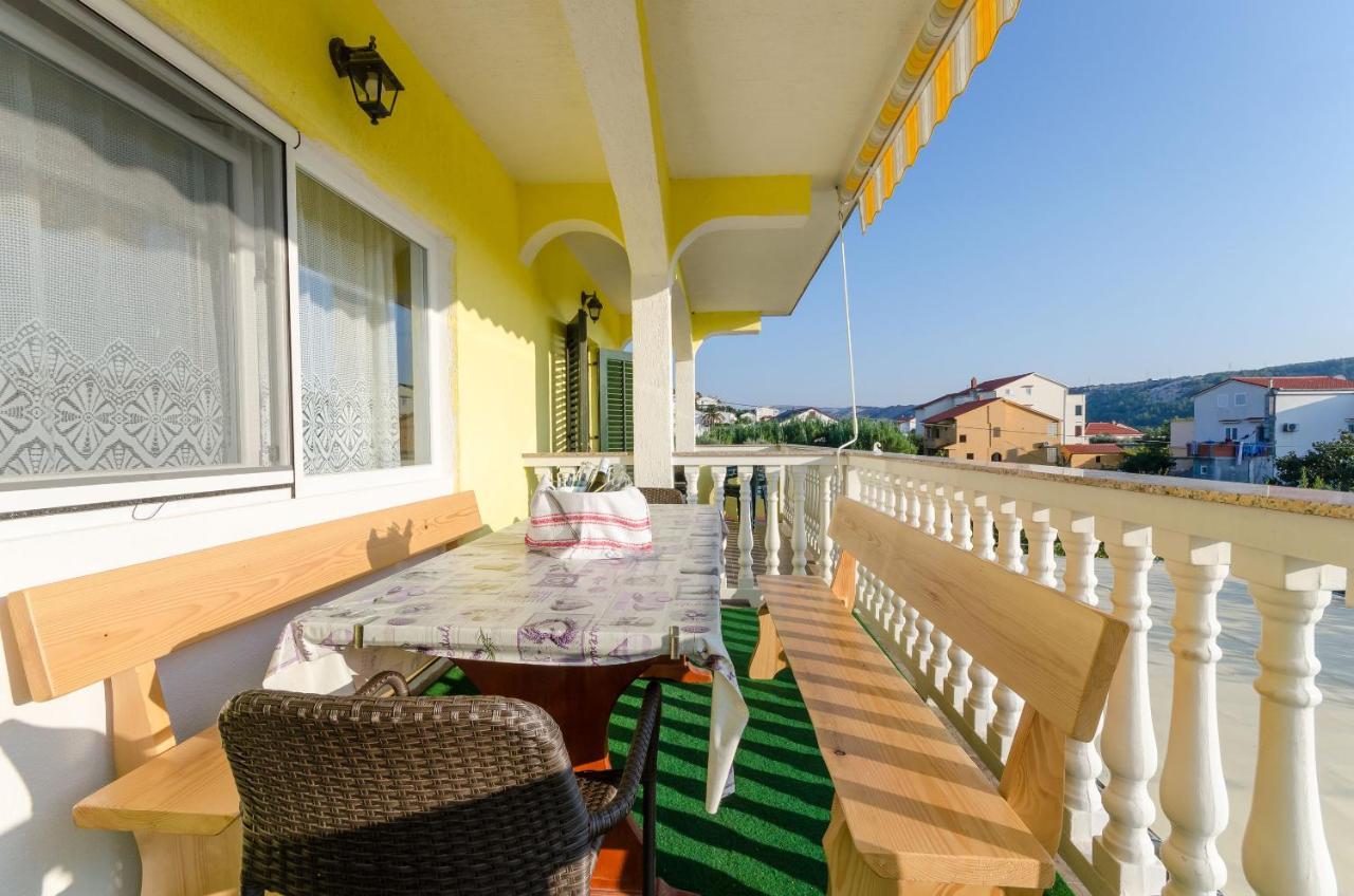 Apartments Boza Lopar Extérieur photo