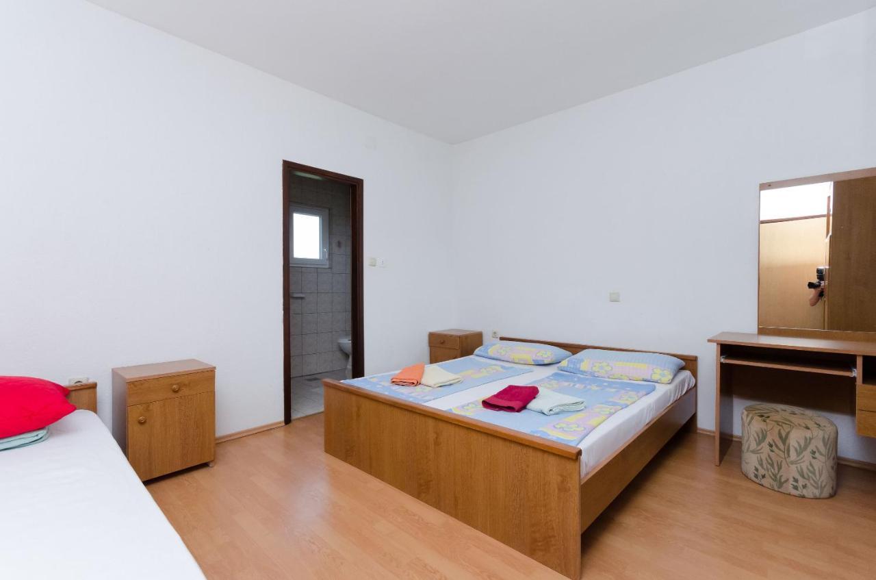 Apartments Boza Lopar Extérieur photo