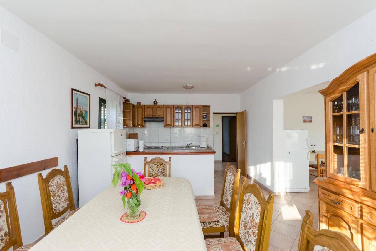 Apartments Boza Lopar Extérieur photo