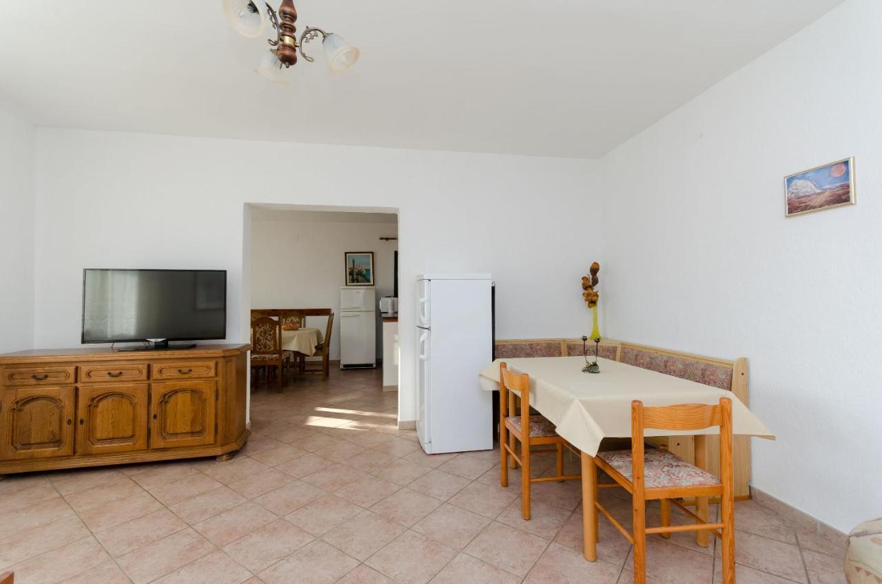 Apartments Boza Lopar Extérieur photo